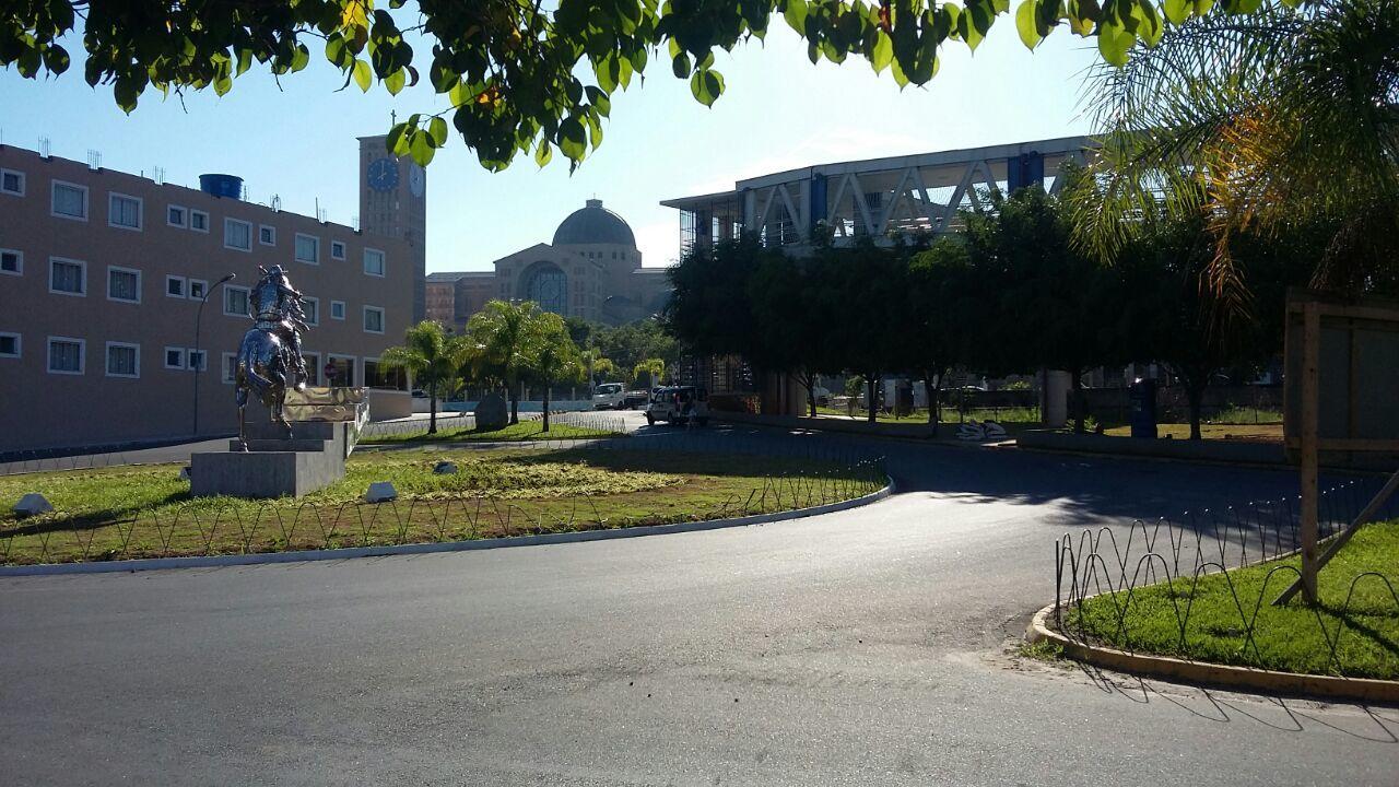 Hospedaria Servos De Maria Aparecida (Sao Paulo) Exterior foto